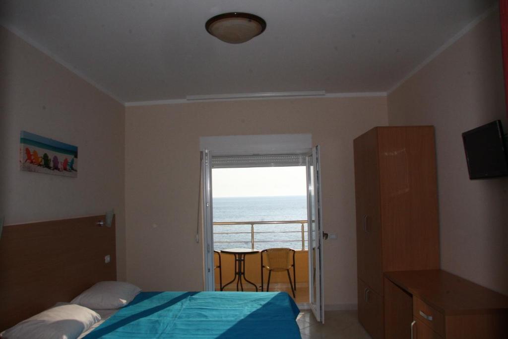 Apartments Lux Lukic Utjeha Cameră foto